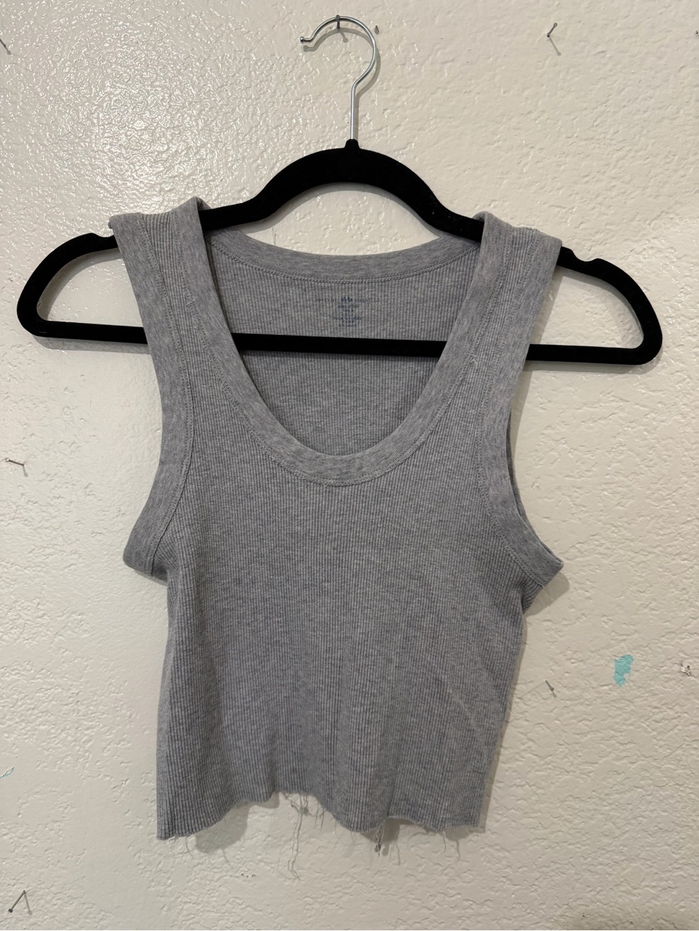Women's Gray Ribbed Tank Top - Sleeveless Crop